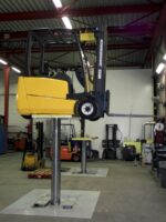 Stempelhefbruggen voor heftrucks